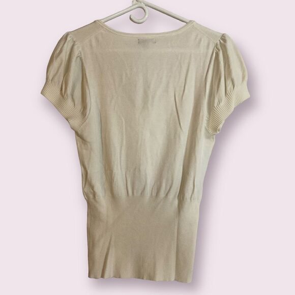 Express Womens Short Sleeve V Neck with banded bottom - Picture 2 of 3